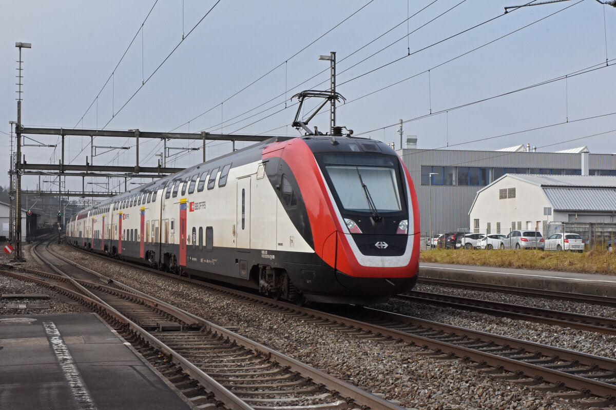 RABDe 502 019-8 Twindexx durchfährt den Bahnhof Rupperswil. Die Aufnahme stammt vom 04.02.2022.