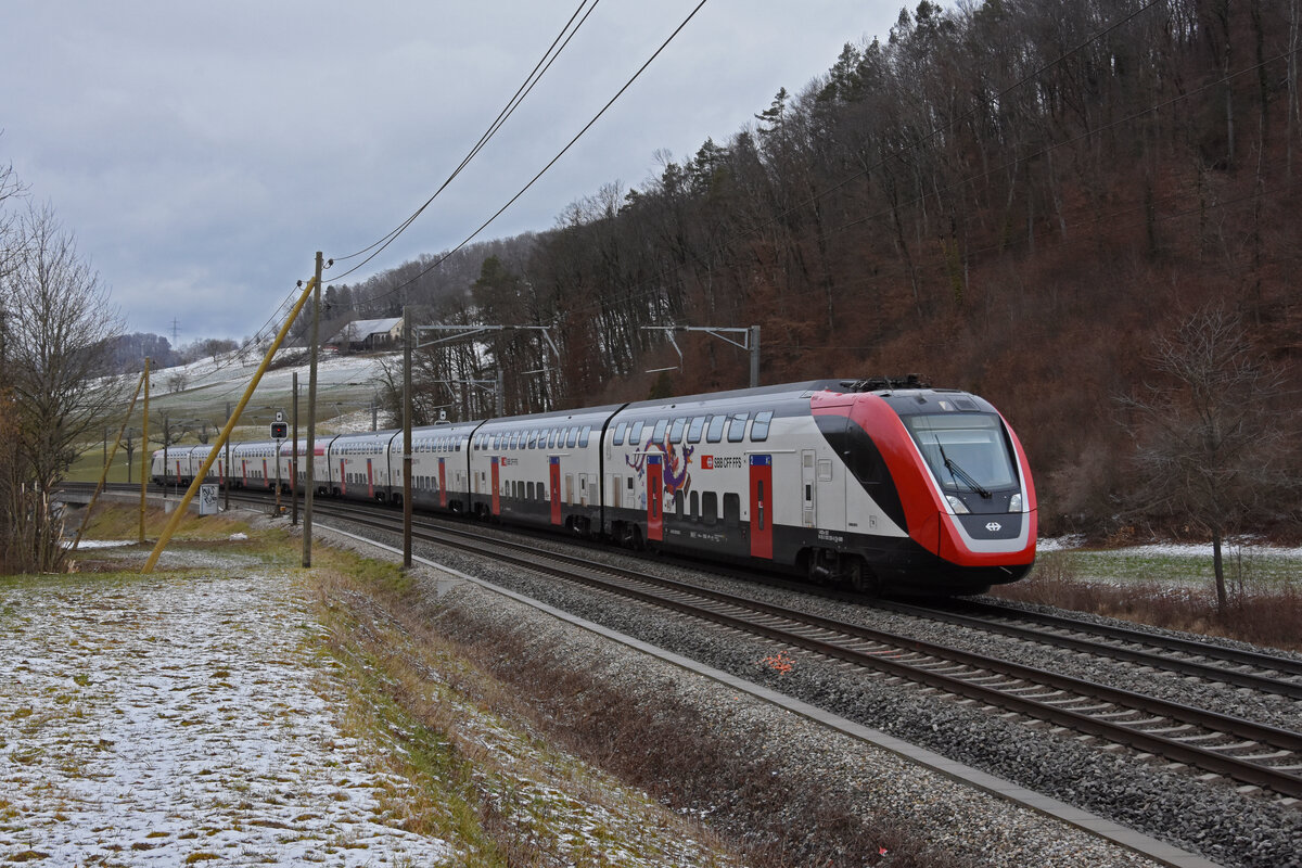 RABDe 502 020-6 Twindexx fährt Richtung Bahnhof Tecknau. Die Aufnahme stammt vom 01.02.2022.