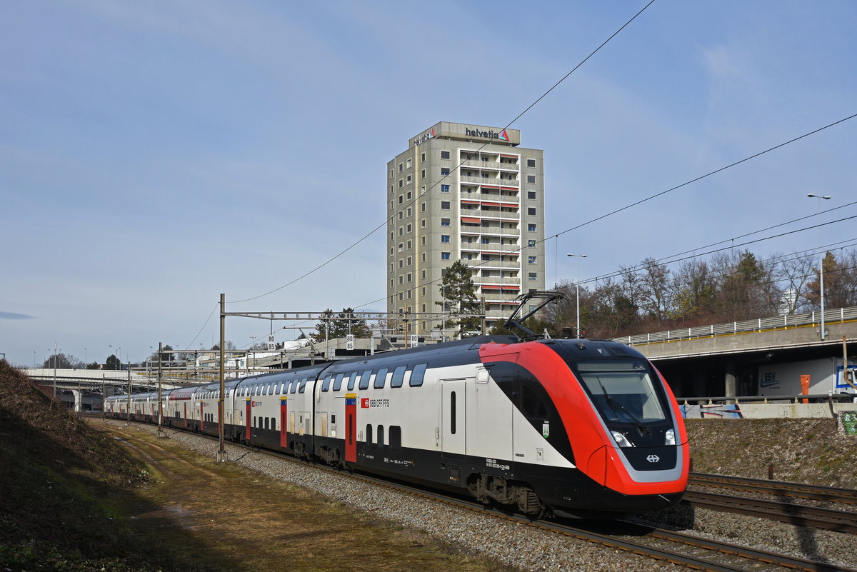 RABe 502 006-5 fährt Richtung Bahnhof SBB. Die Aufnahme stammt vom 08.02.2019.