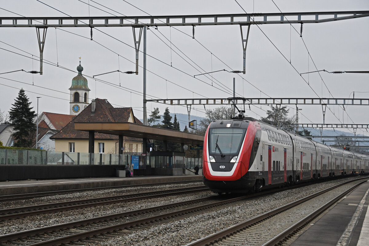 RABe 502 201-2 Twindexx durchfährt am 26.01.2023 den Bahnhof Rupperswil.