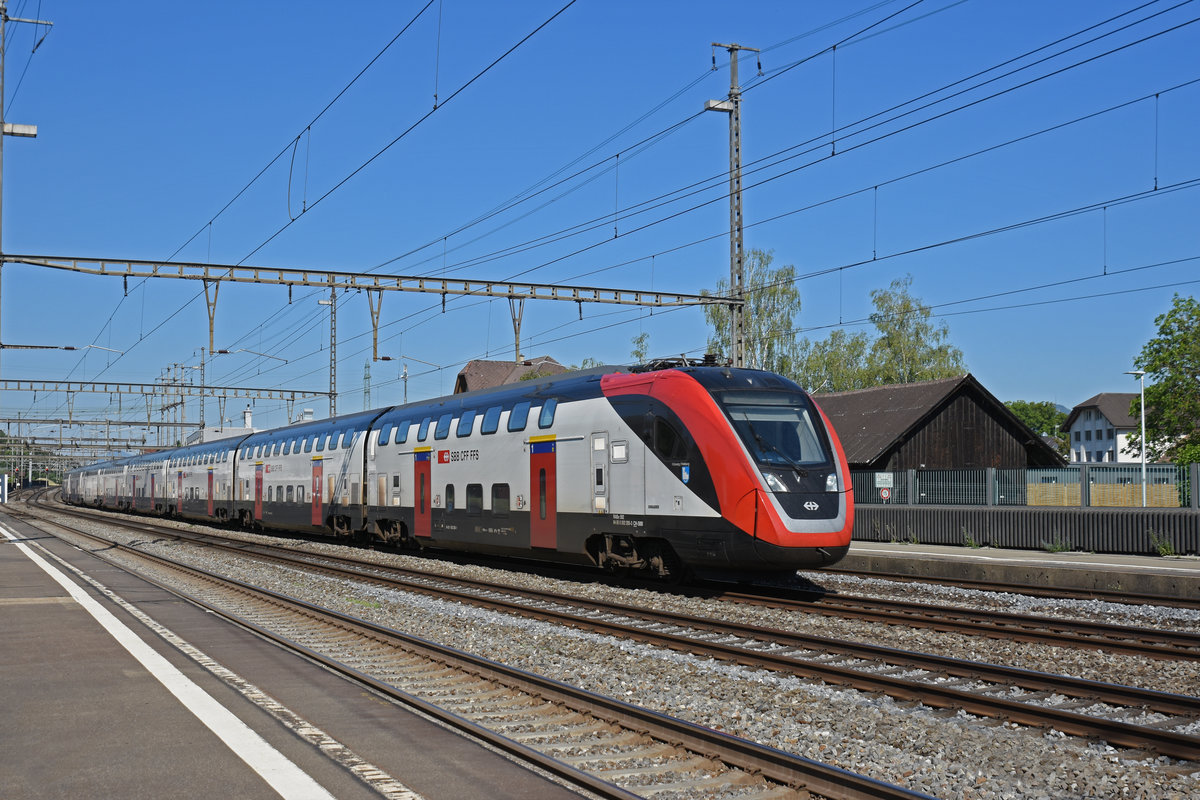 RABe 502 205-3 Twindexx durchfährt den Bahnhof Rupperswil. Die Aufnahme stammt vom 24.06.2020.