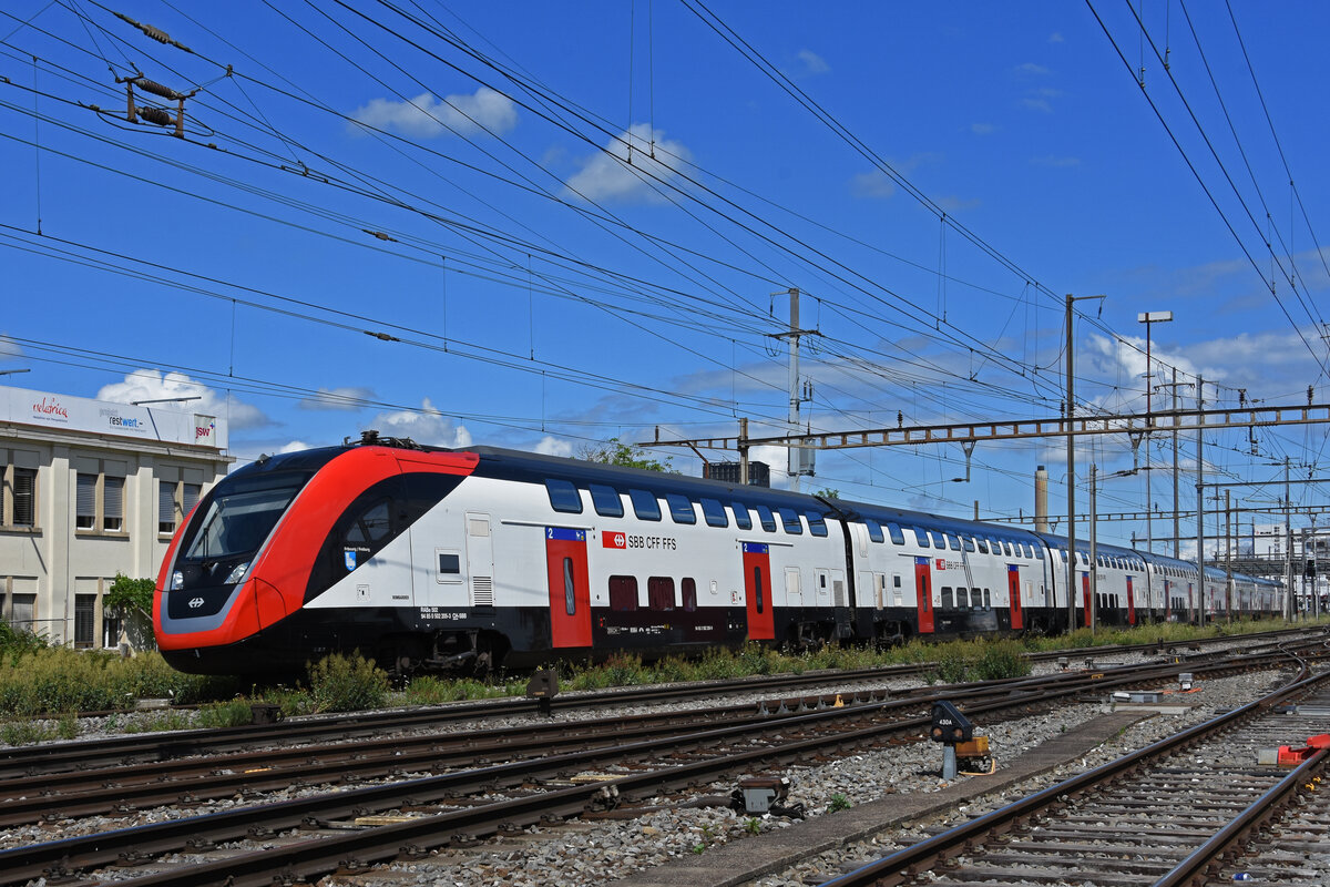 RABe 502 205-3 Twindexx durchfährt am 01.07.2022 den Bahnhof Pratteln.