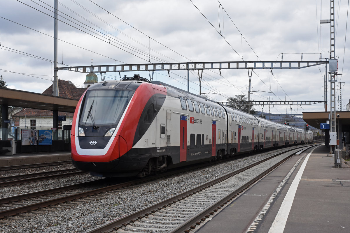 RABe 502 213-7 Twindexx durchfährt den Bahnhof Rupperswil. Die Aufnahme stammt vom 13.03.2020.