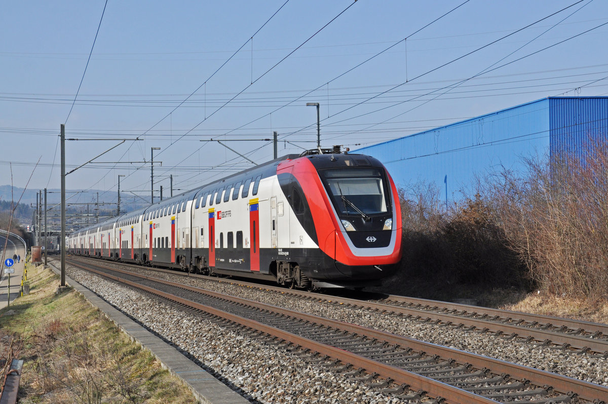 RABe 502 214-5 fährt Richtung Bahnhof Itingen. Die Aufnahme stammt vom 25.01.2020.