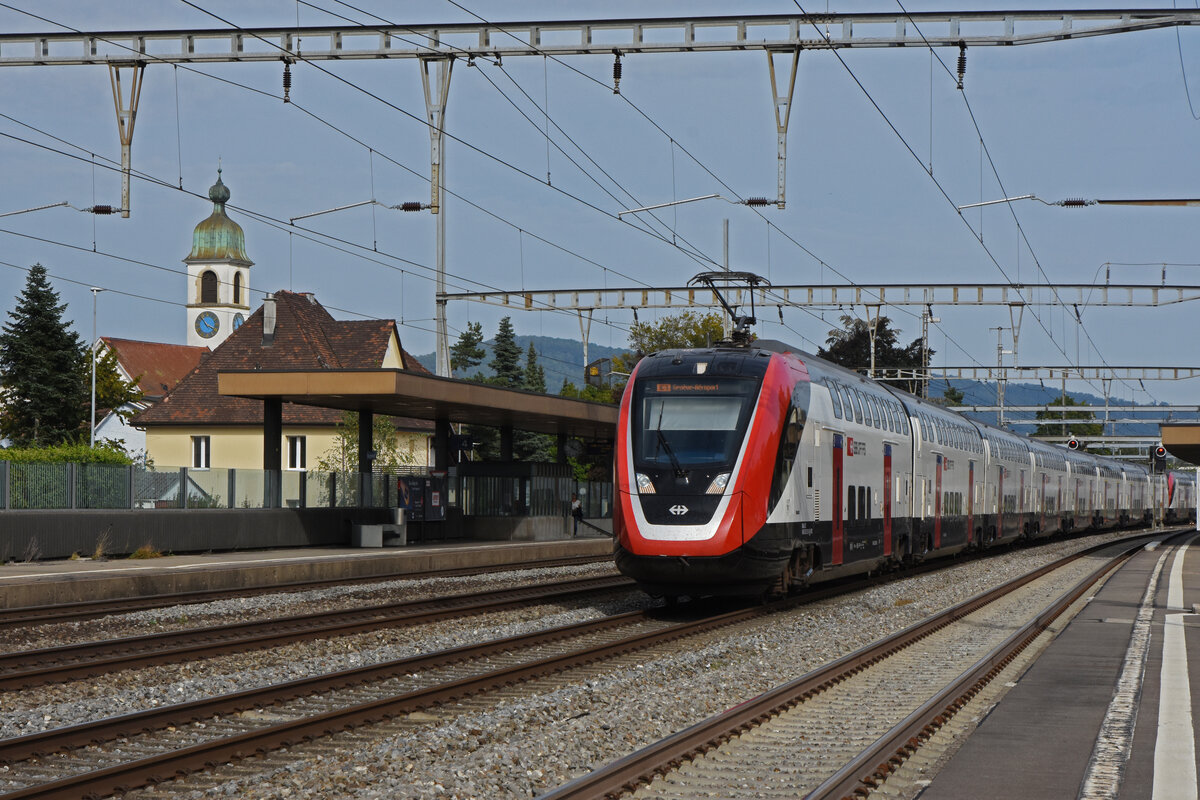 RABe 502 218-6 Twindexx durchfährt den Bahnhof Rupperswil. Die Aufnahme stammt vom 25.09.2021.
