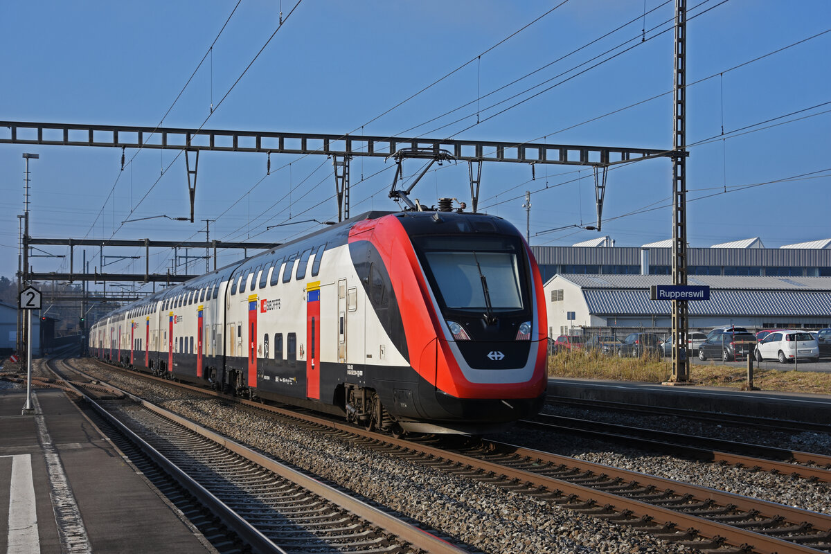 RABe 502 224-4 Twindexx durchfährt den Bahnhof Rupperswil. Die Aufnahme stammt vom 13.01.2022.