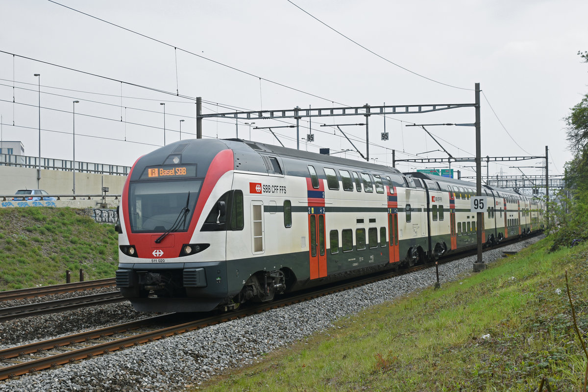 RABe 511 020 fährt Richtung Bahnhof SBB. Die Aufnahme stammt vom 13.04.2019.