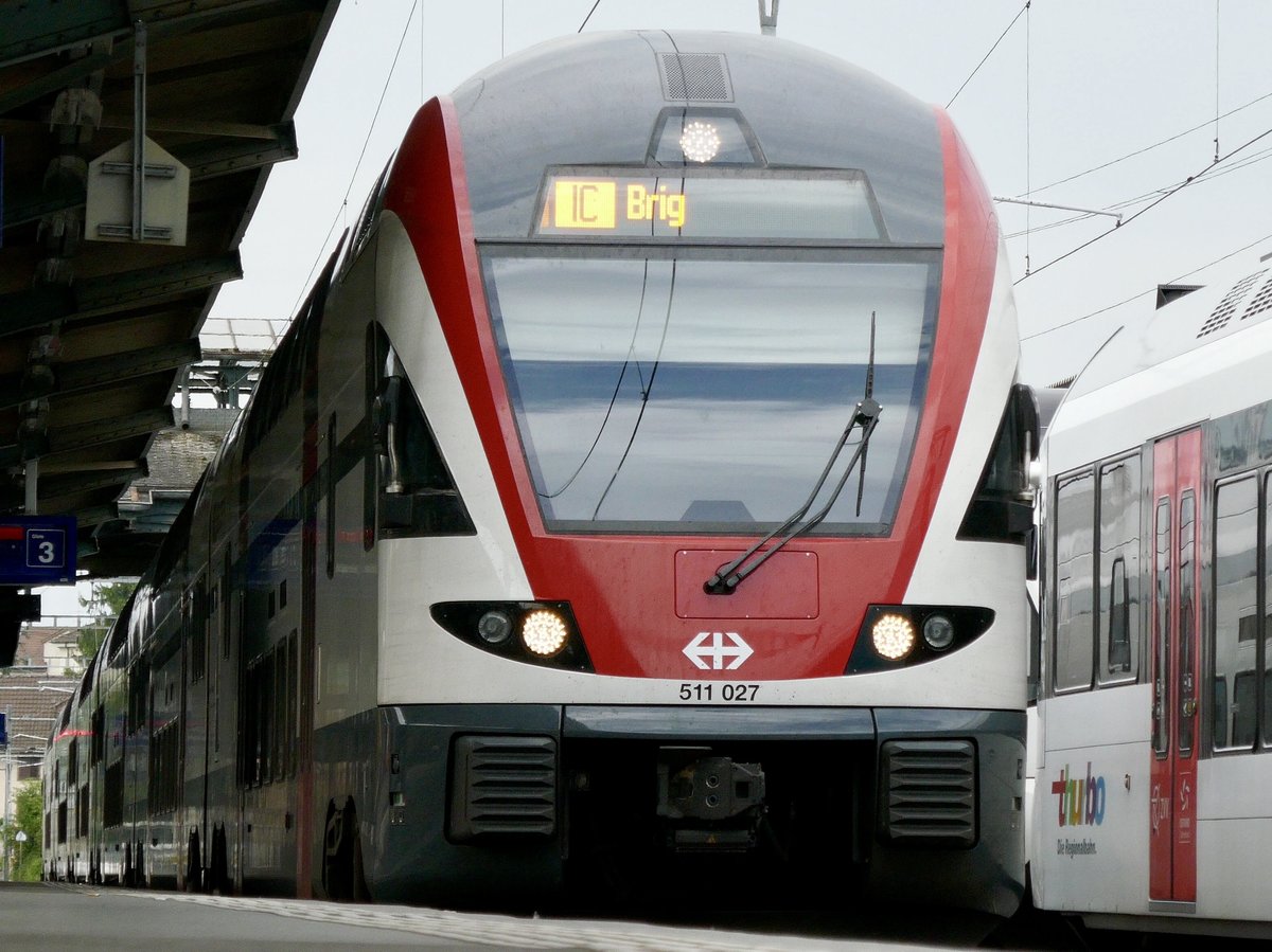 RABe 511 027 der als Ersatz IC von Romanshorn nach Weinfelden (Brig) fährt am 31.7.17.