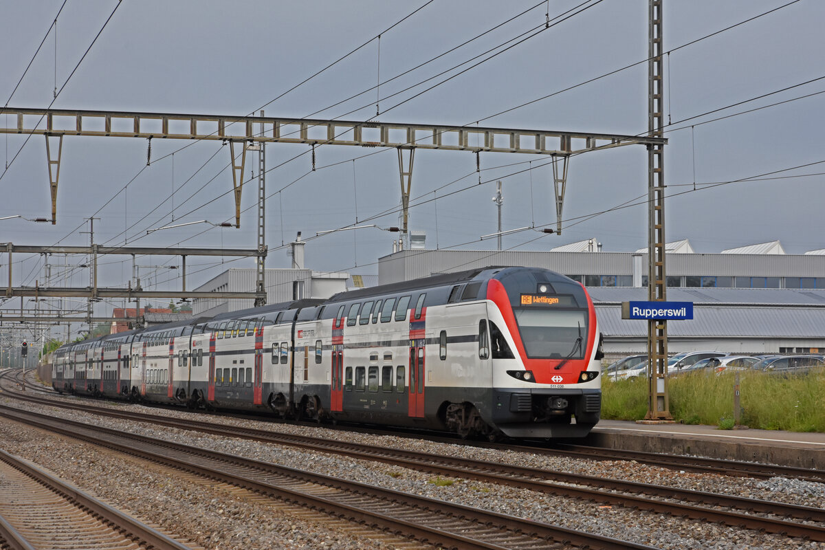RABe 511 038 KISS durchfährt den Bahnhof Rupperswil. Die Aufnahme stammt vom 10.06.2021.