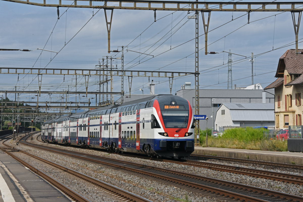 RABe 511 047 durchfährt den Bahnhof Rupperswil. Die Aufnahme stammt vom 31.07.2019.