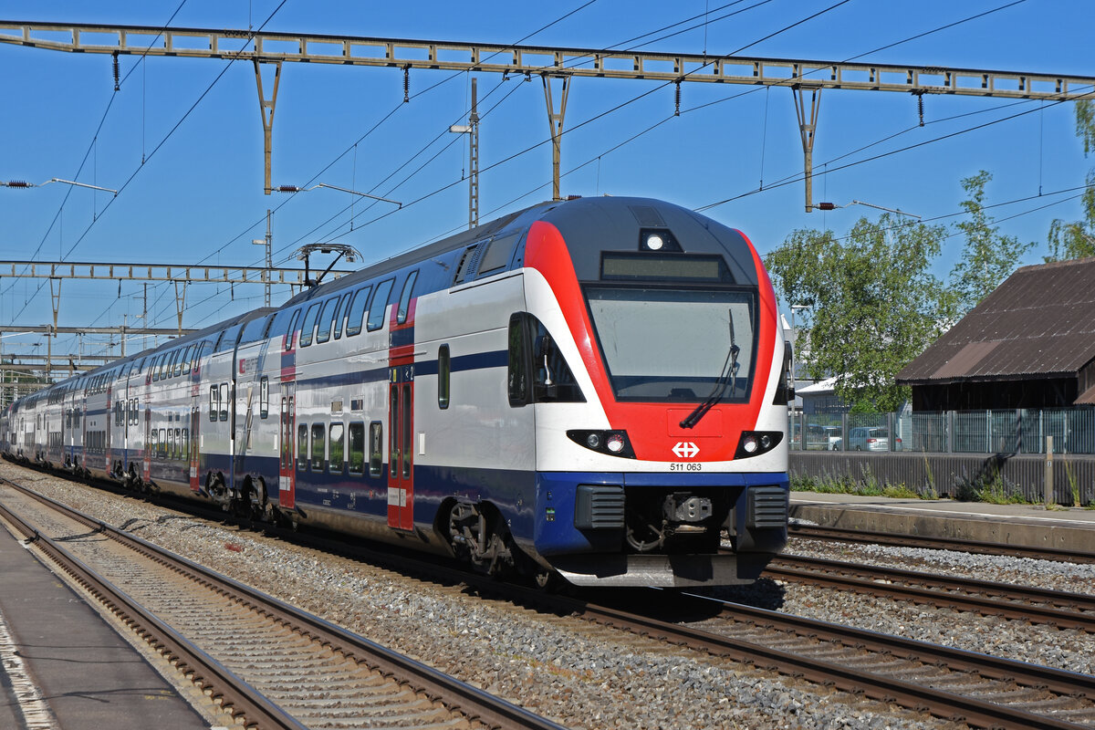 RABe 511 063 KISS durchfährt den Bahnhof Rupperswil. Die Aufnahme stammt vom 15.06.2021.