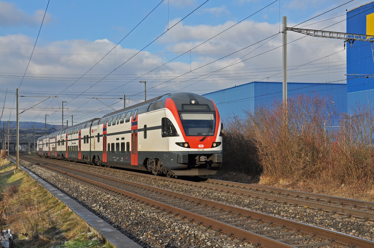 RABe 511 108 fährt Richtung Bahnhof Itingen. Die Aufnahme stammt vom 20.01.2020.