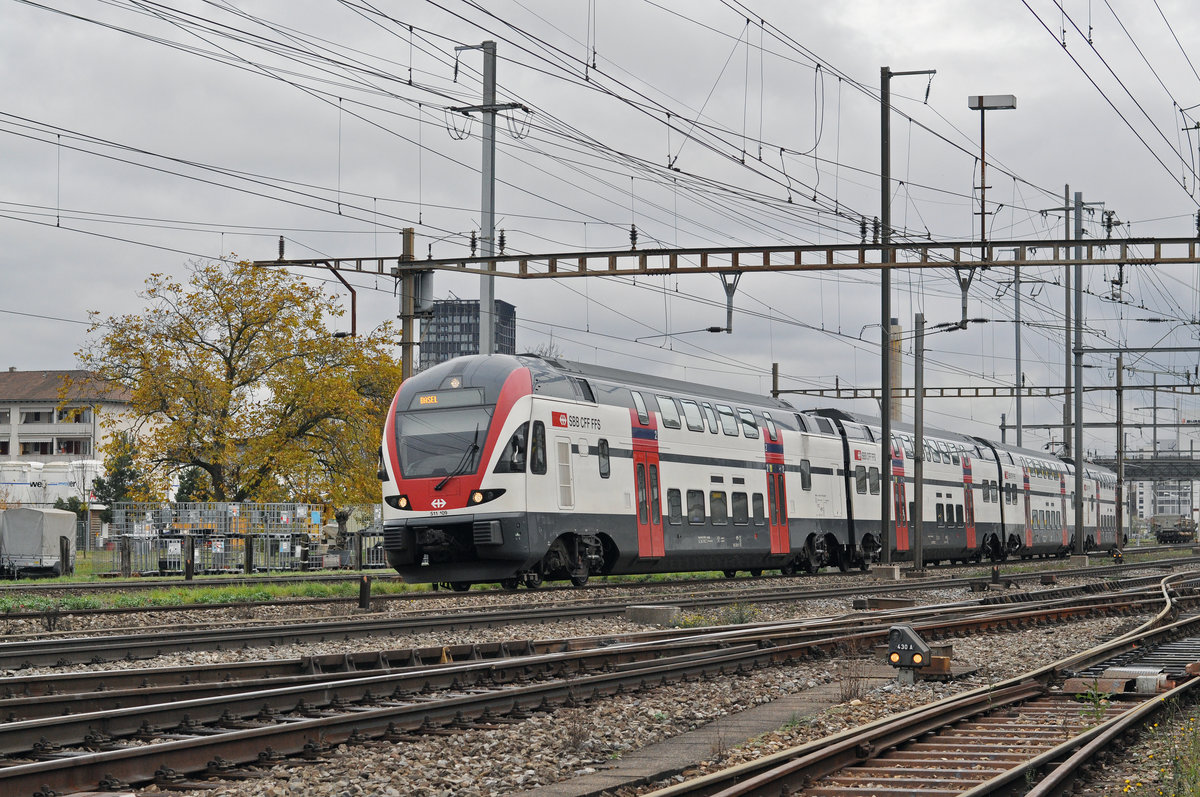 RABe 511 109 durchfährt den Bahnhof Pratteln. Die Aufnahme stammt vom 08.11.2017.