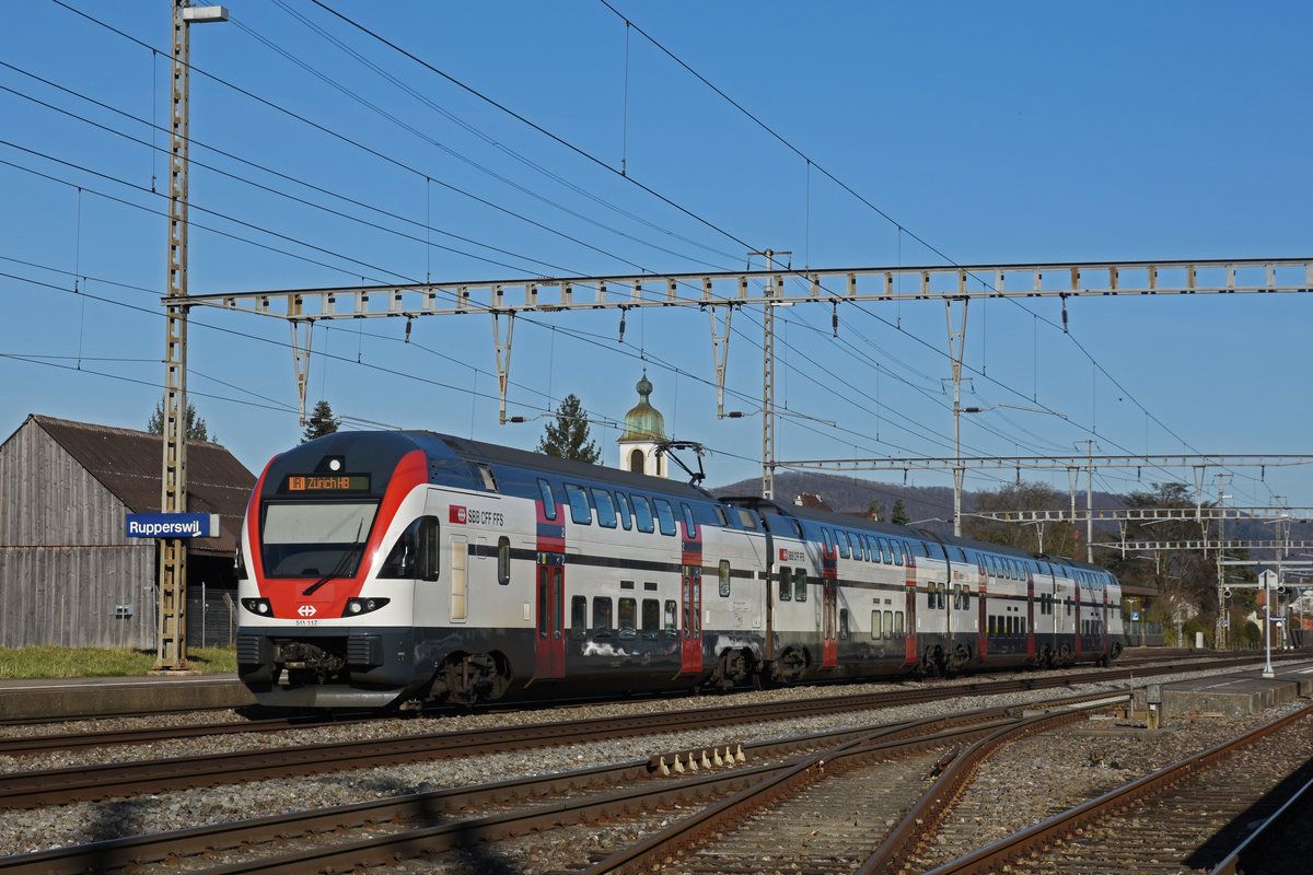 RABe 511 117 durchfährt den Bahnhof Rupperswil. Die Aufnahme stammt vom 24.02.2020.