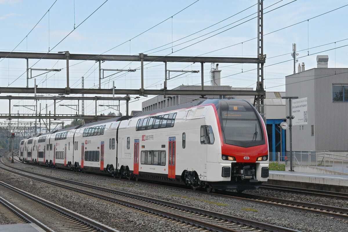 RABe 512 059-2 KISS durchf�hrt am 07.09.2026 den Bahnhof Rupperswil.