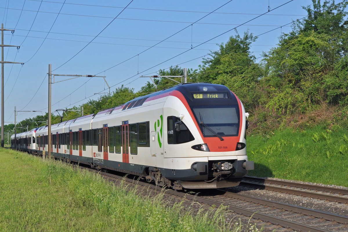 RABe 521 028, auf der S1, fährt zur Haltestelle Augarten. Die Aufnahme stammt vom 22.05.2017.