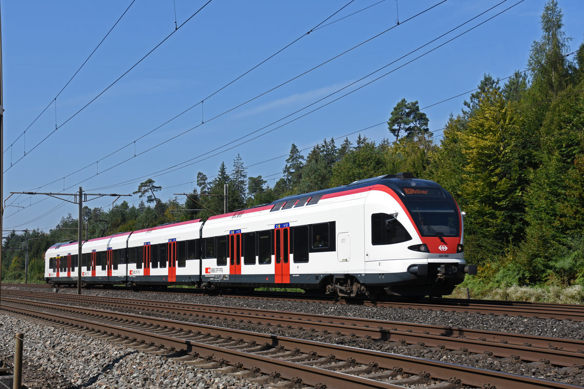 RABe 523 069, auf der S26, fährt Richtung Bahnhof Rupperswil. Die Aufnahme stammt vom 14.09.2020.