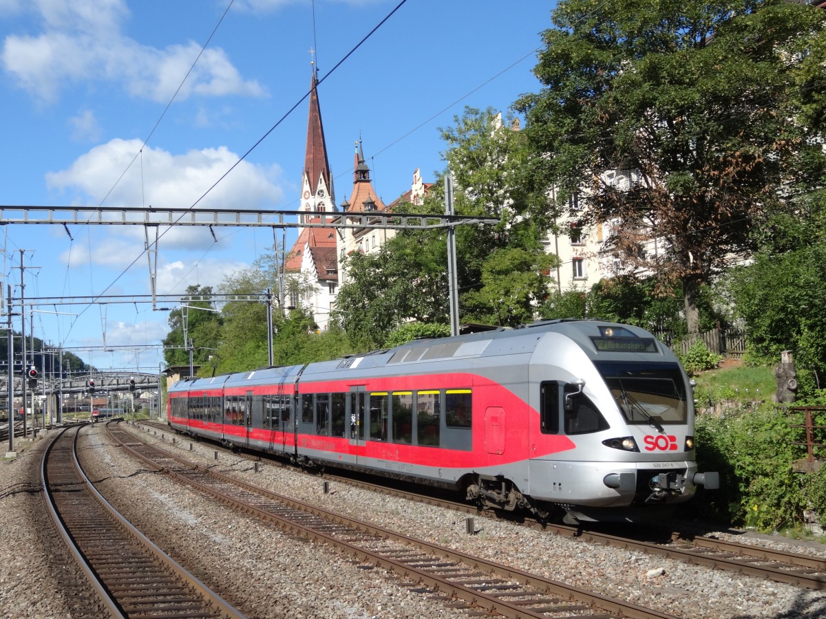 RABe 526 047 bei der Einfahrt in St.Gallen am 31.07.2013
