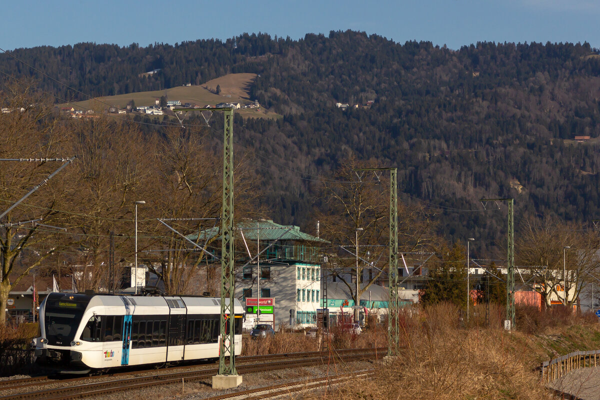 RABe 751-3 in Lindau Reutin. 13.3.22