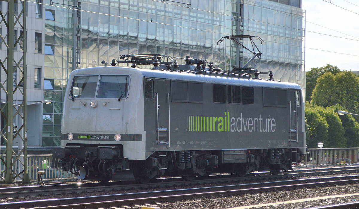 railadeventure mit  111 210-1  (NVR-Nummer: 9180 6 111 210-1 D-RADVE) am 03.07.19 Durchfahrt Dresden Hauptbahnhof. 