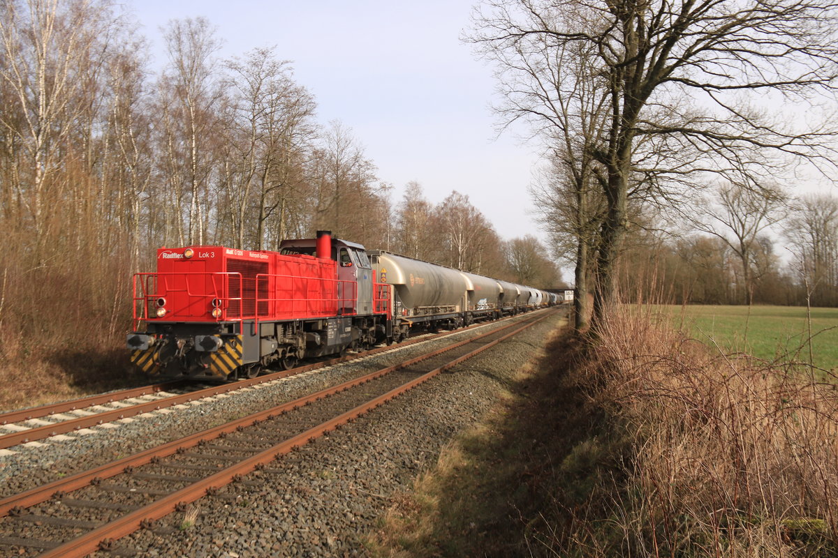 Railflex Lok3 mit einem der seltenen Güterzüge auf der oberen Ruhrtalbahn am 29.2.2020 in Fahrtrichtung Ruhrgebiet