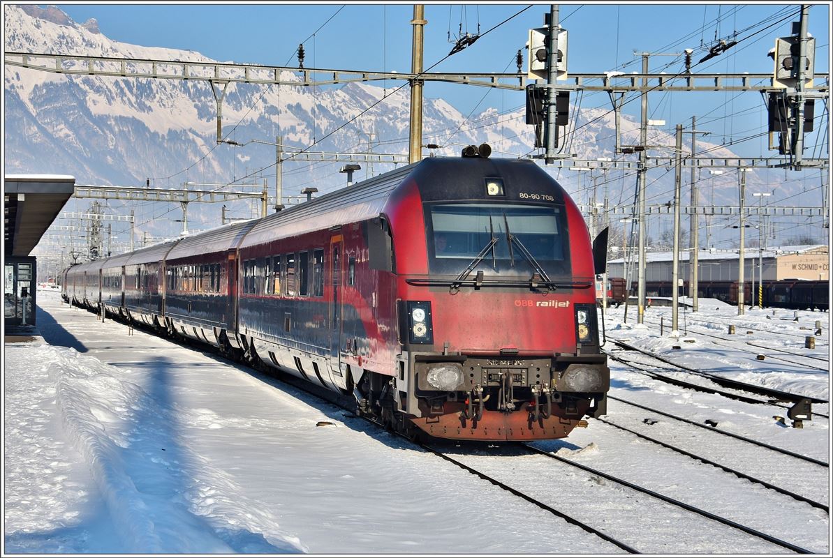 RailJet 165 in Buchs SG. (19.01.2017)