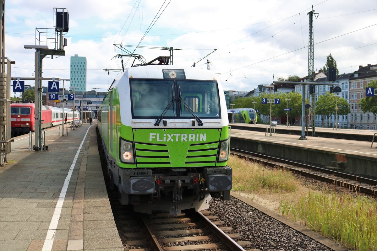 Railpool/Flixtrain 193 813-3 mit dem FLX am 16.07.19 im Hamburg Altona