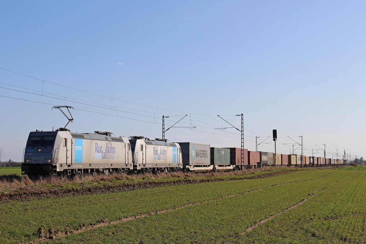 Railpool/RTB Cargo 185 622 mit Railpool/RTB Cargo 185 621 mit einem KLV und 185 607 am Zugschluss am 2.2.14 in Neuss-Allerheiligen.