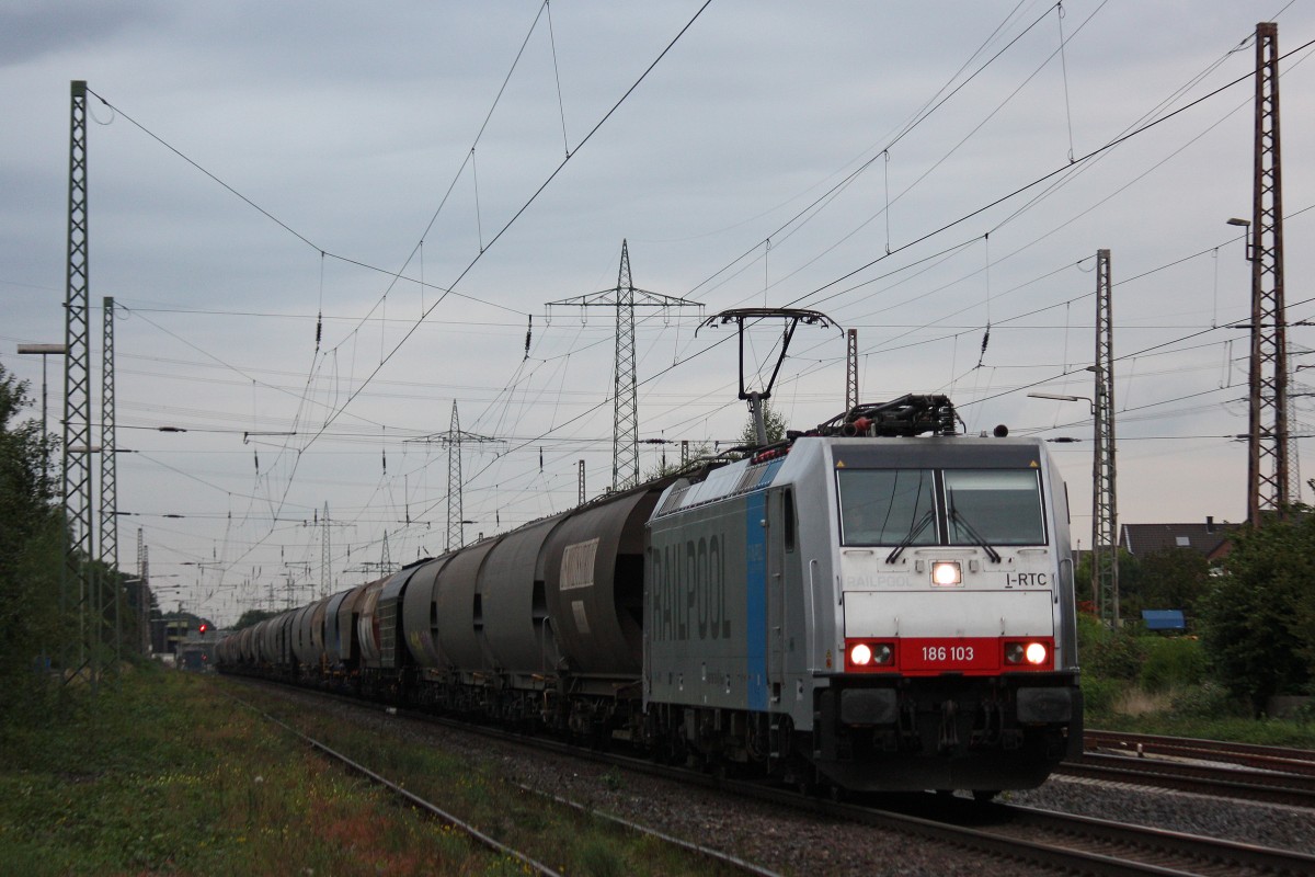 Railpool/RTB Cargo 186 103 am 19.9.13 mit einem Getreidezug in Ratingen-Lintorf.
