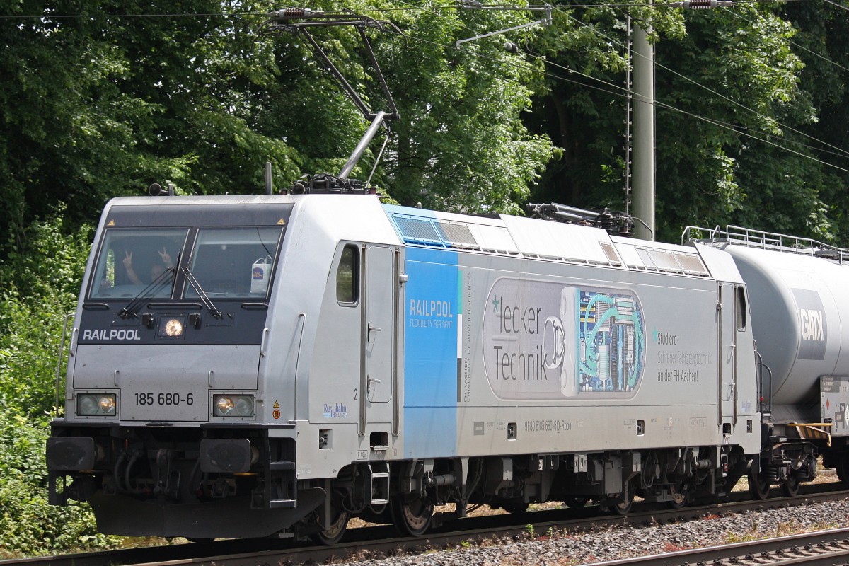 Railpool/RTB Cargo am 14.6.13 in Ratingen-Lintorf. Gru zurck ;-)
