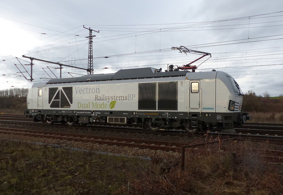 Railsystems RP 248 001 auf Testfahrt von Gotha nach Jena-Göschwitz und über Großheringen zurück nach Gotha, am 27.12.2020 in Neudietendorf.
