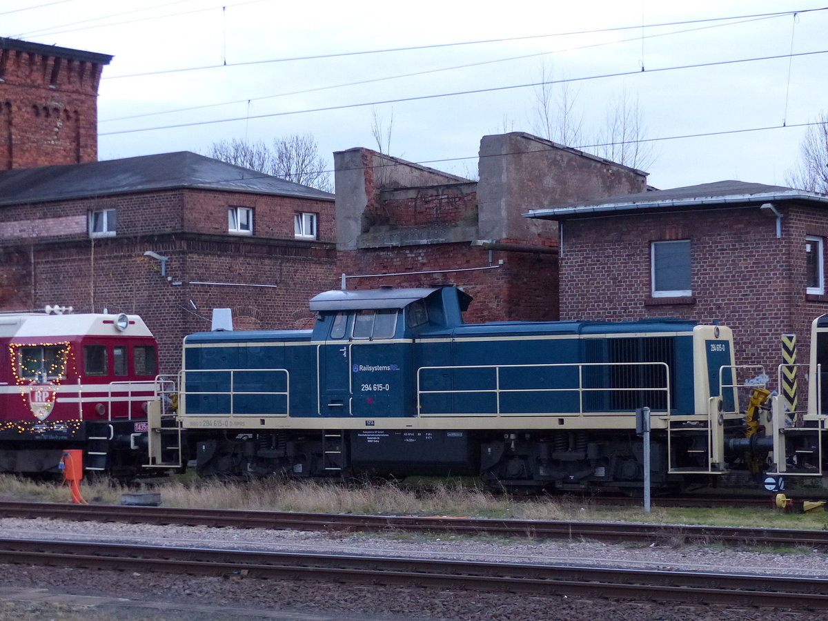 Railsystems RP 294 615-0 am 31.12.2017 in Gotha.