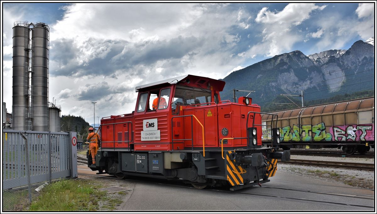 Rangierlok 9885 5237 932-9 der Ems Chemie in Ems Werk. (11.06.2019)