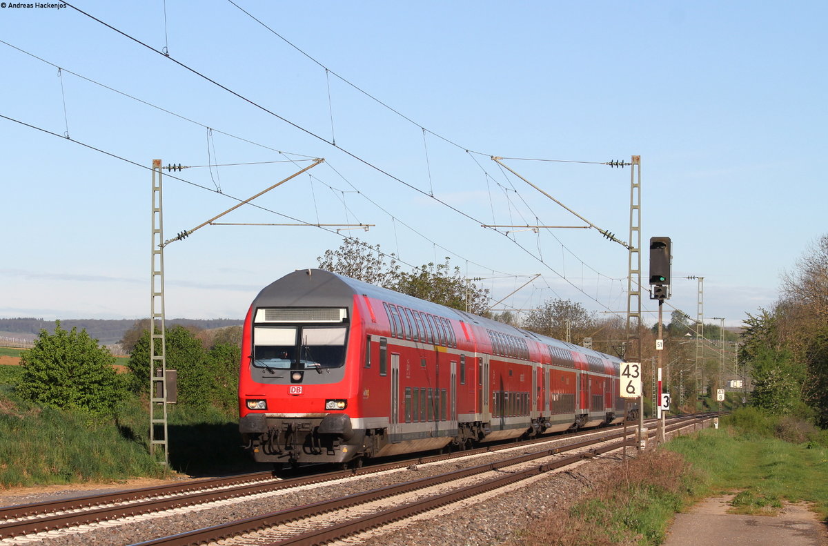 RB 19105 (Mosbach-Neckarelz-Stuttgart Hbf) mit Schublok 112 174-8 bei Lauffen 25.4.19
