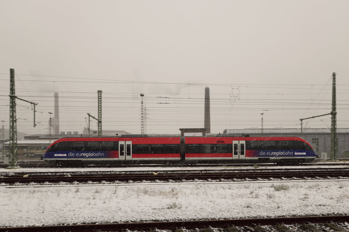 RB 20, 643 712 / 212 der Euregiobahn auf dem Weg nach Aachen. Morgens am 6.2.2018 auf der KBS 485 in Herzogenrath.