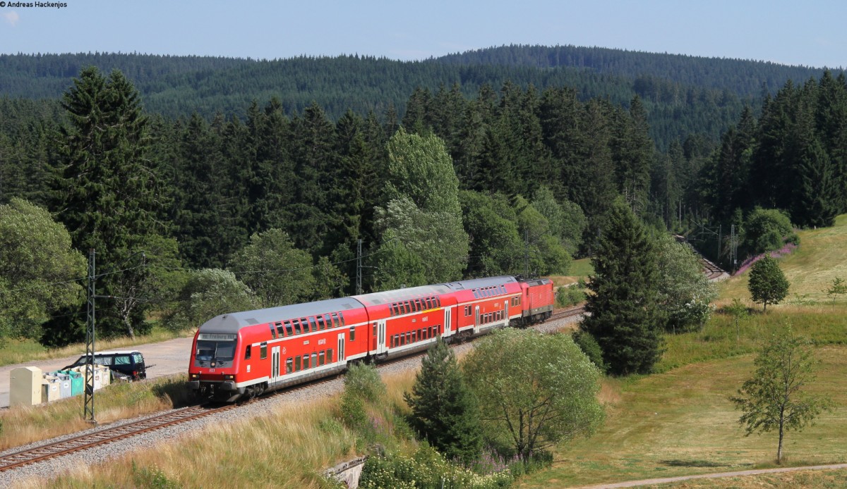 RB 26954 (Seebrugg-Freiburg(Brsg) Hbf) mit Schublok 143 350-7 bei Altglashtten Falkau 27.7.13