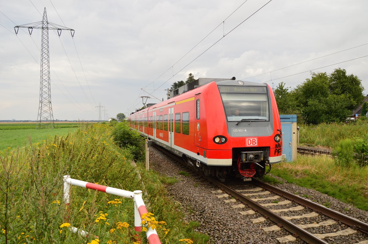 RB 33 bei der Anfahrt auf den HP Herrath am Sonntag den 31.7.2016