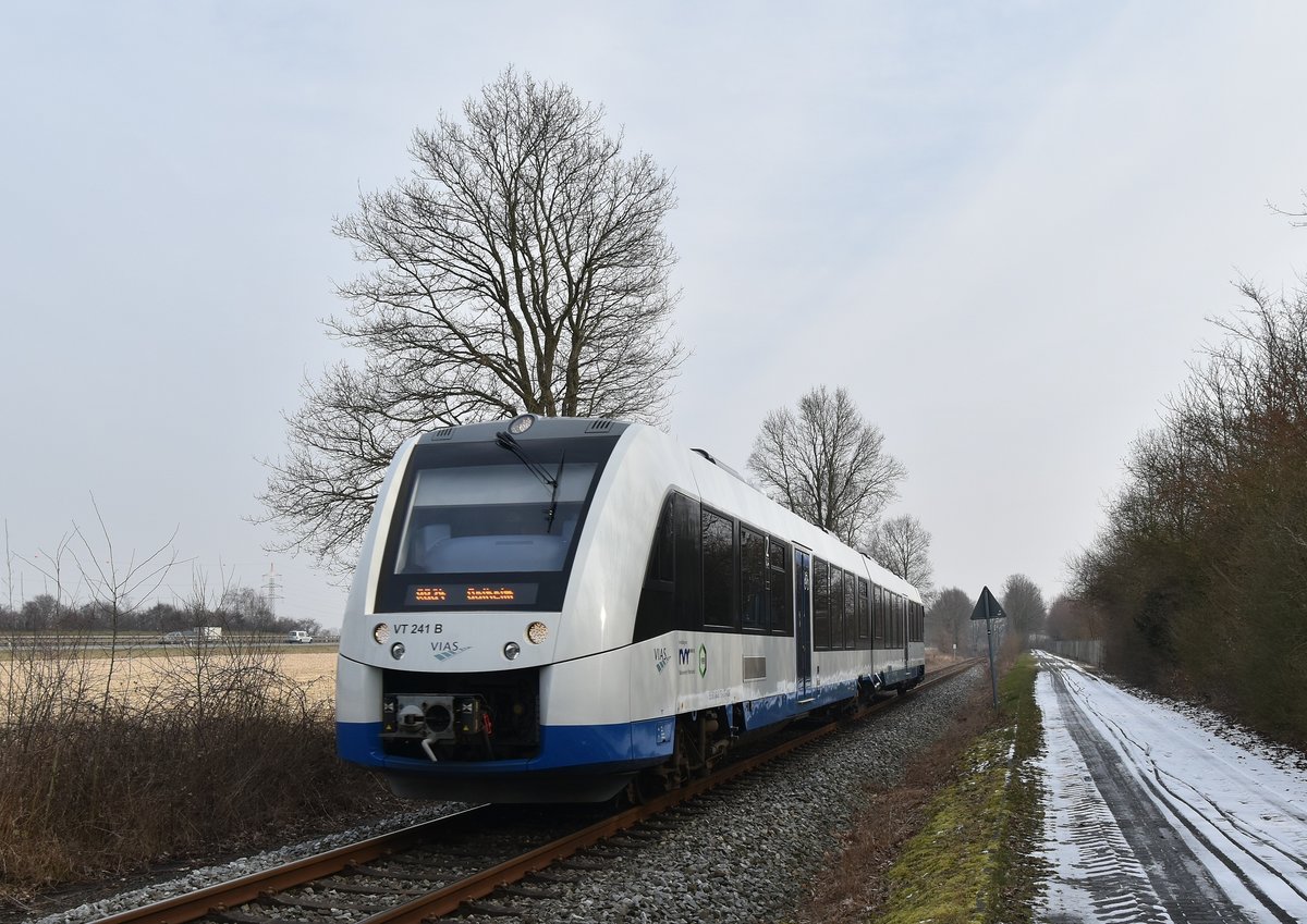 RB 34 nach Dalheim Grenze beim Industriegebiet Wickrath Hocksteinerweg, hier ist der 1648 251 in winterlicher Umgebung abgelichtet. 3.3.2018