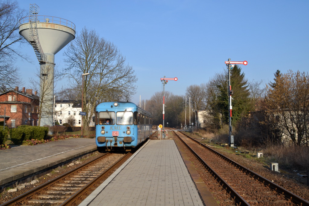 RB 34993 ist gerade aus Wippra in Klostermansfeld angekommen. Nach einem kleinen Aufenthalt ging zurück als RB 34994 nach Wippra. 19.03.2015