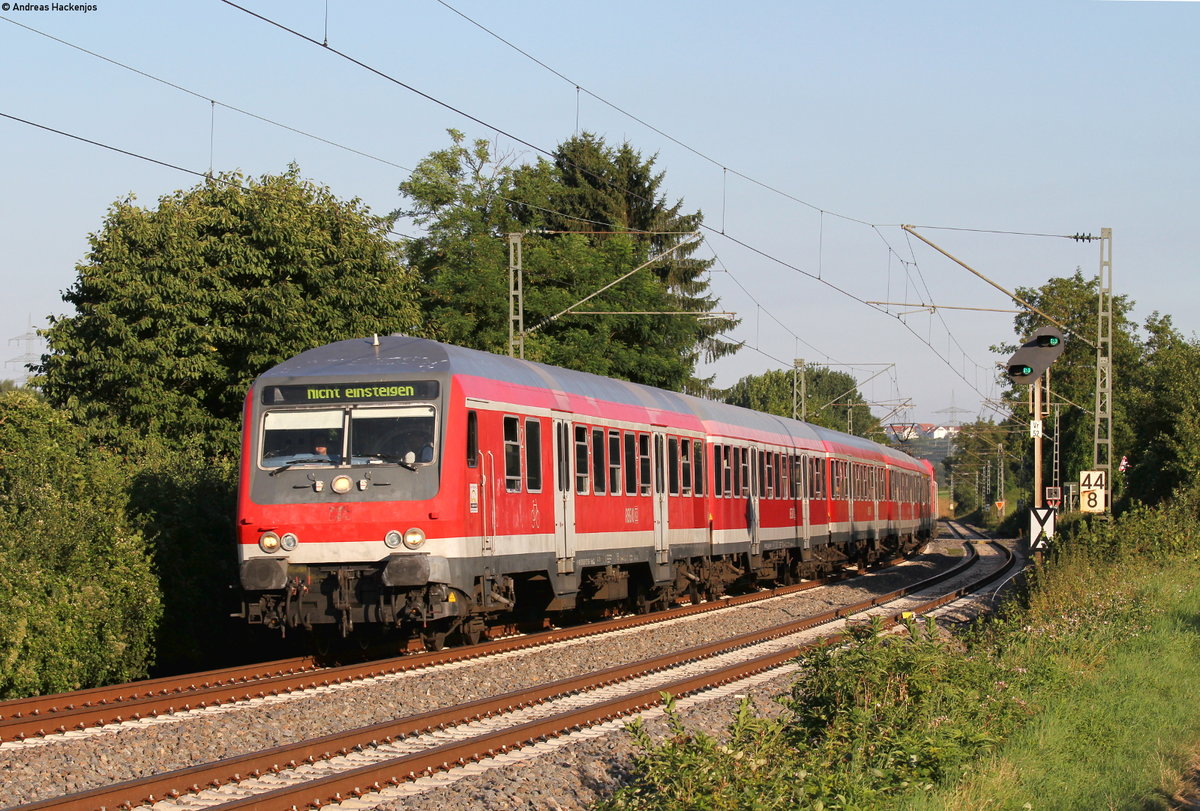 RB 39926 (Stuttgart Hbf-Heilbronn Hbf) mit Schublok 143 880-3 bei Nordheim 16.8.16