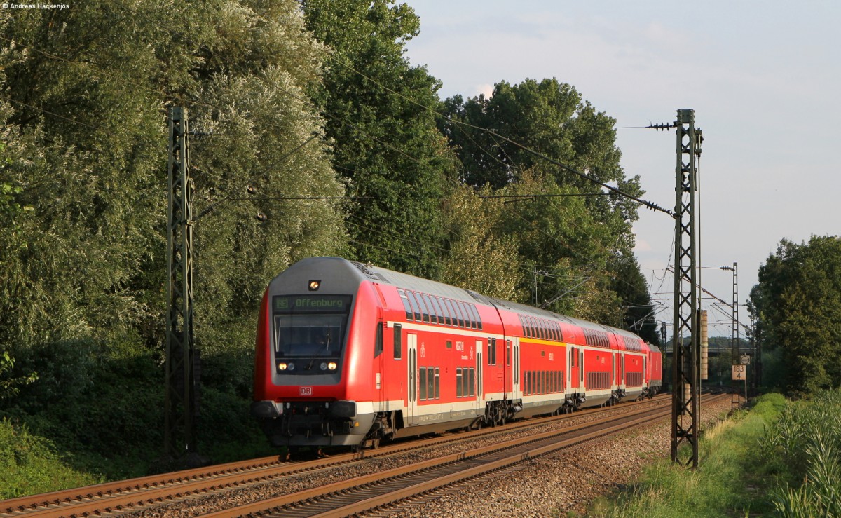 RB 81308 (Basel Bad Bf-Offenburg) mit Schublok 146 238-1 bei Riegel 1.8.14