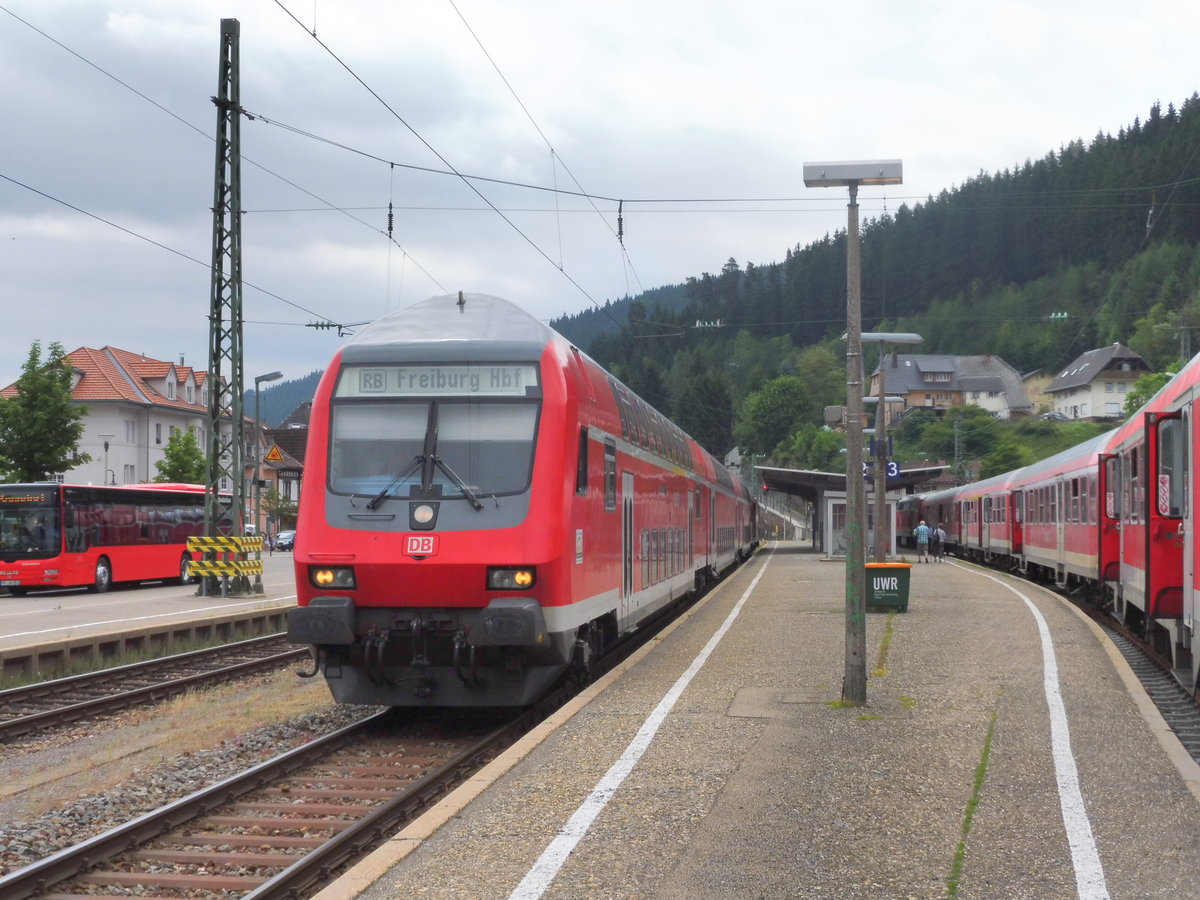 RB nach Freiburg(Breisg) bei der Ausfahrt Neustadt(Schwarzw)am 24.06.17