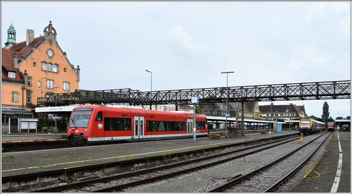 RB22834 nach Aulendorf mit 650 025 fährt ab. (05.07.2018)