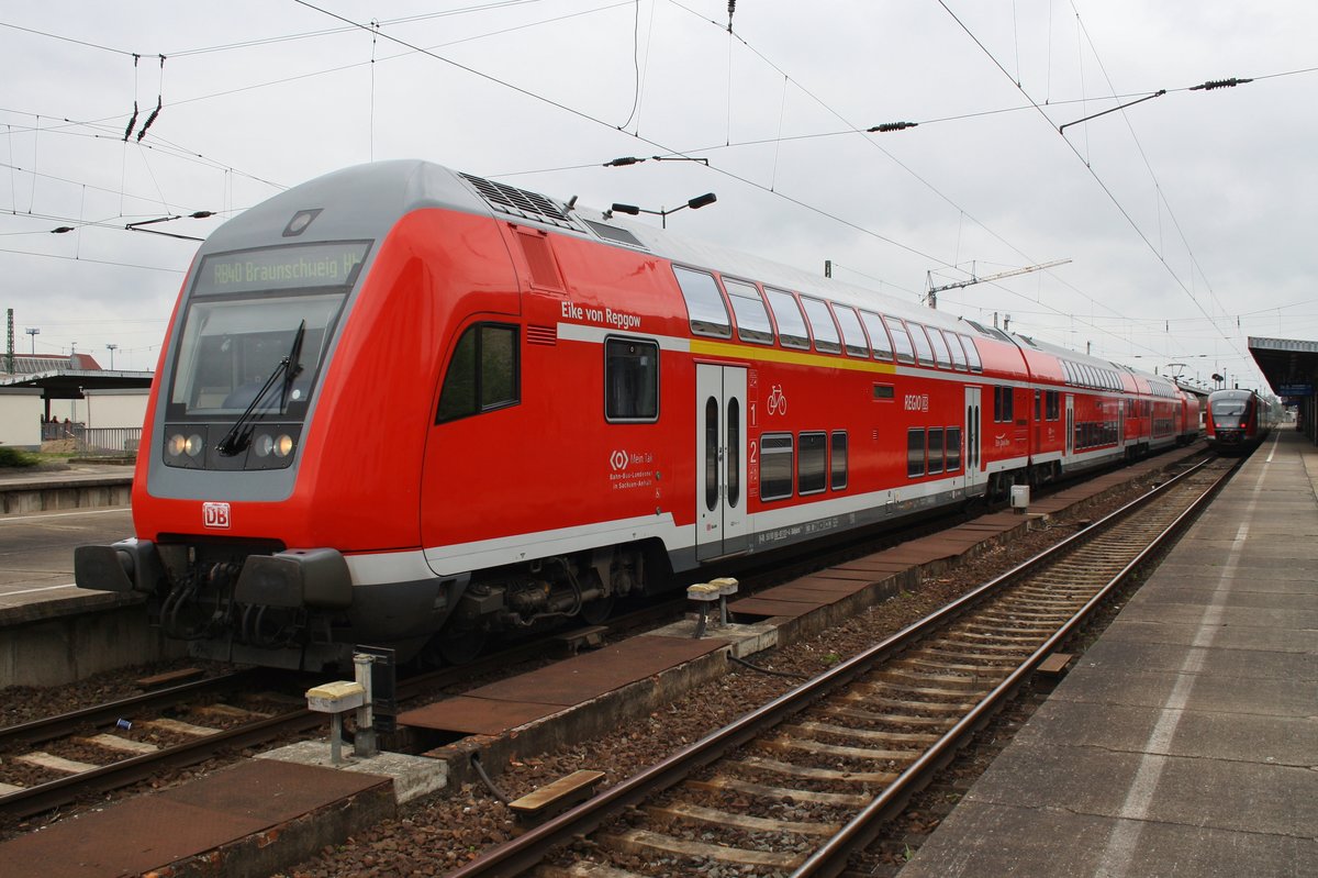 RB40 (RB16416) von Magdeburg Hauptbahnhof nach Braunschweig Hauptbahnhof steht am 7.4.2017 im Startbahnhof bereit.