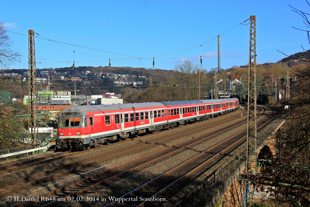 RB48 (Rhein-Wupper-Bahn) mit N-Wagen am 02.02.2014 in Wuppertal Sonnborn.