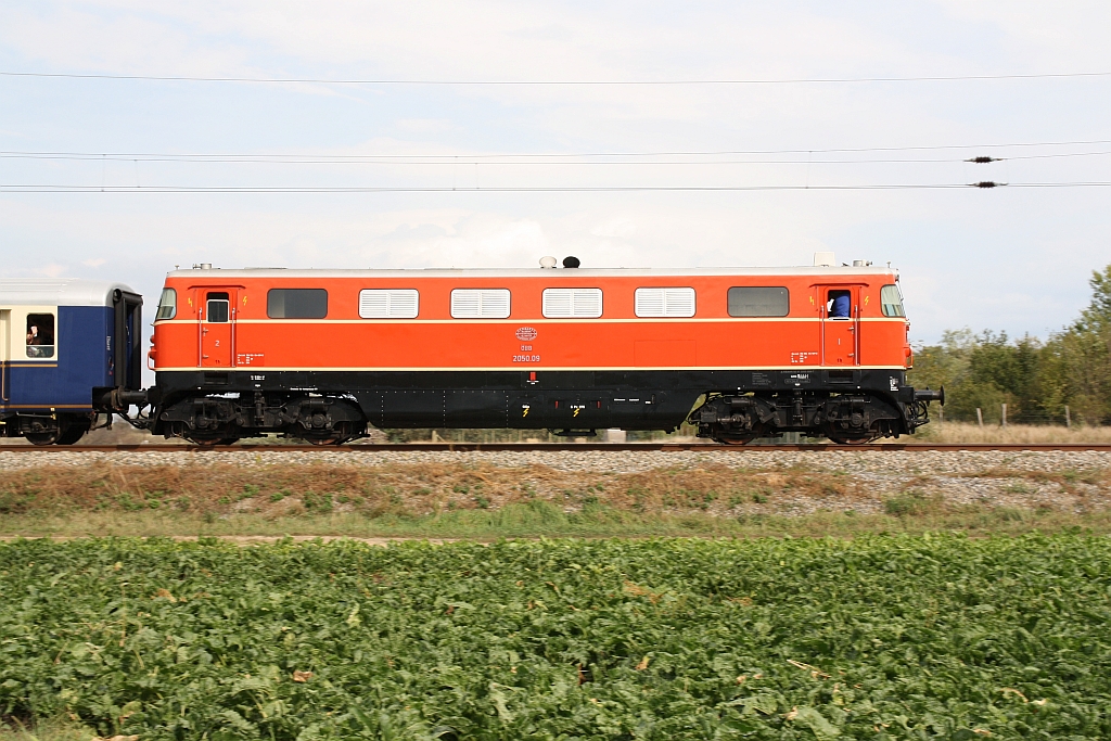 RBAHN 2050.09 am 10.September 2017 vor dem SDZ 84491 nach Pamhagen bei St.Andrä am Zicksee.