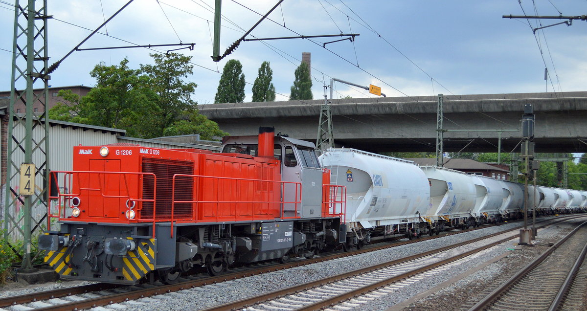 RBB Lok  1025  (NVR-Nummer: 92 80 1275 027-1 D-RBB) verlässt mit einem Staubgutzug den Hamburger Hafen am 06.08.19 Bahnhof Hamburg Harburg.