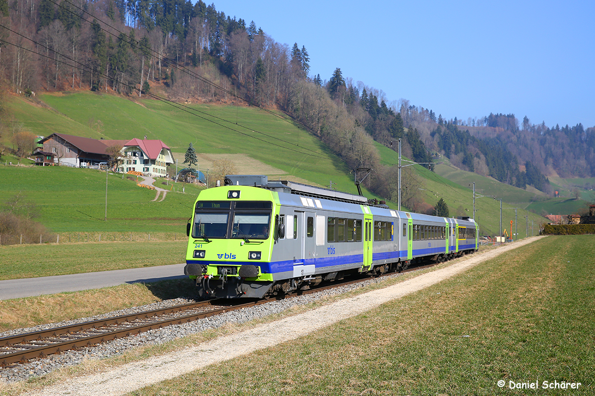 RBDe 566 241 am 21.03.14 in Walkringen