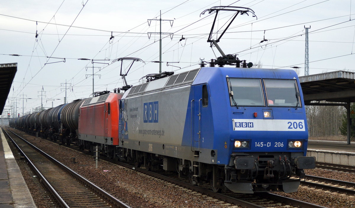 RBH 145-CL 206 (145 102-0) + DB 145 014-7 Doppeltraktion mit Kesselwagenzug (leer) Richtung Stendell am 15.02.18 Bf. Flughafen Berlin-Schönefeld.