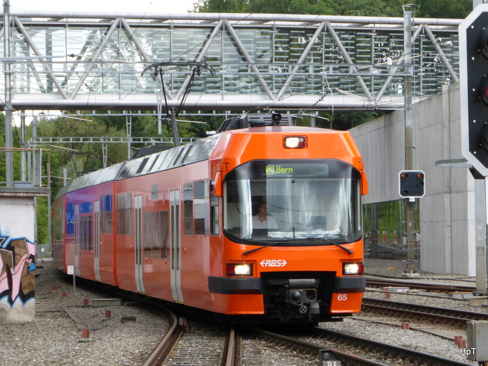 RBS - Be 4/12  65 bei der einfahrt im Bahnhof Worblaufen am 29.07.2014